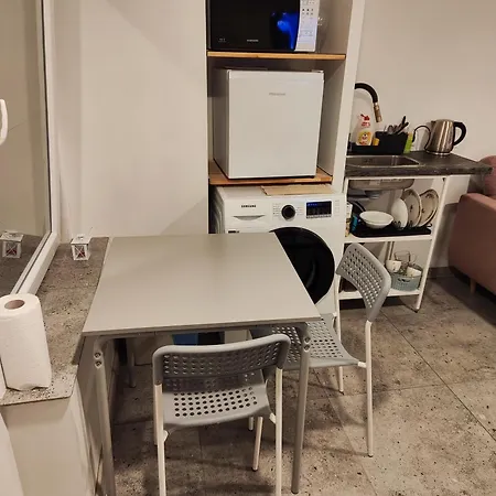 Parking Akaciju1 度假居 维尔纽斯